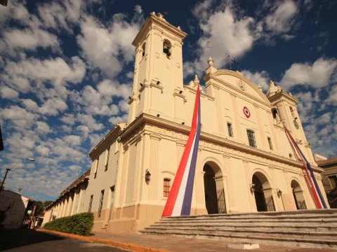 Paraguay – Wälder, Flüsse und Safaris in Südamerika