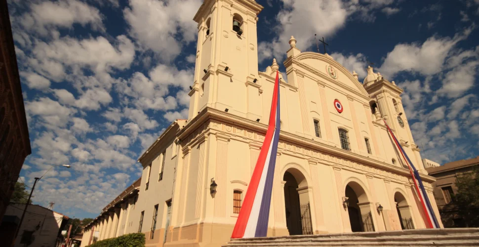 Paraguay – Wälder, Flüsse und Safaris in Südamerika
