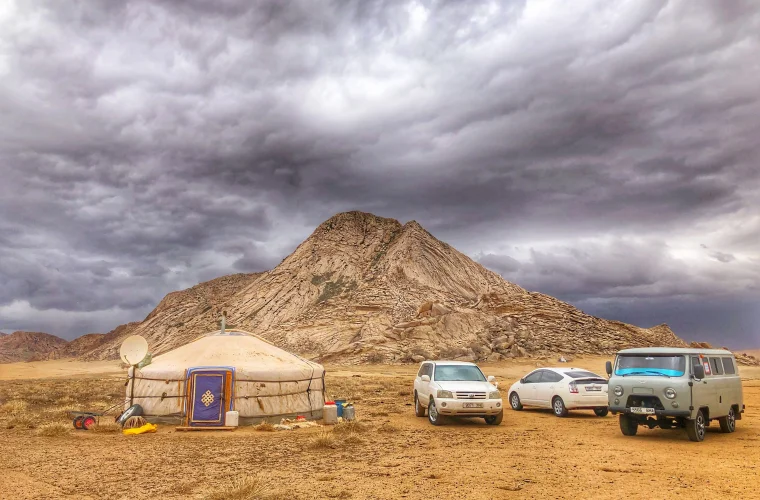 Mongolei – zwischen Modernität und Nomadenleben