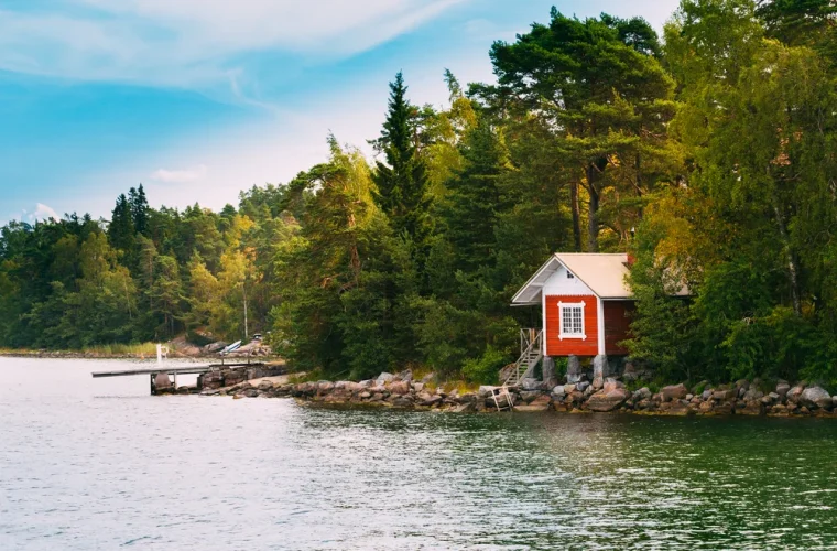 Camping in Finnland wird dir den Atem rauben!