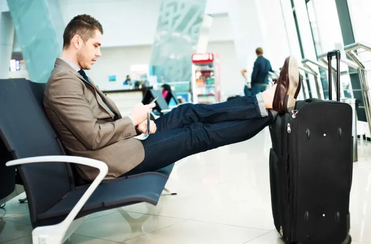 Warum Sie für In-Flight-WiFi immer zu viel bezahlen